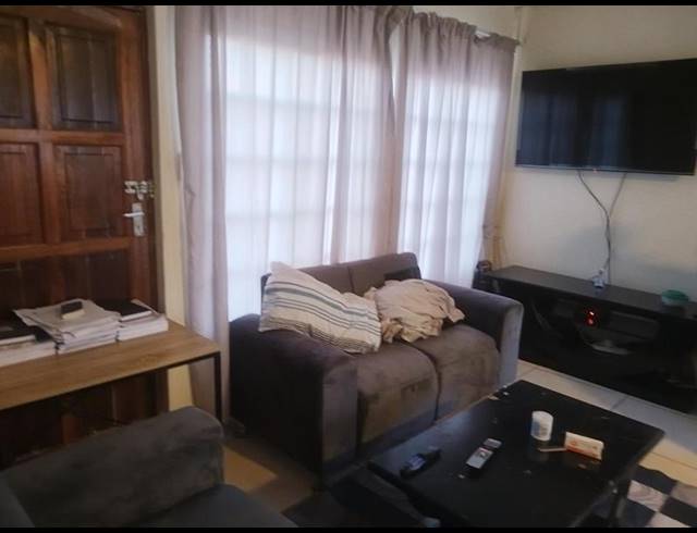 2 BEDROOM HOUSE FOR SALE IN MAKHADO